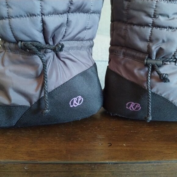 Russian Pointe Tall Quilted warm up boots, Large - Picture 3 of 7